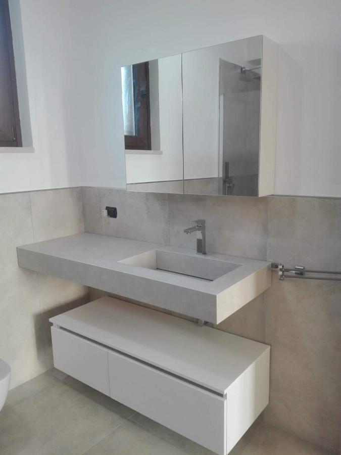 Villa Santoro Ai Tre Ulivi Con Piscina Privata Caiazzo Exterior foto