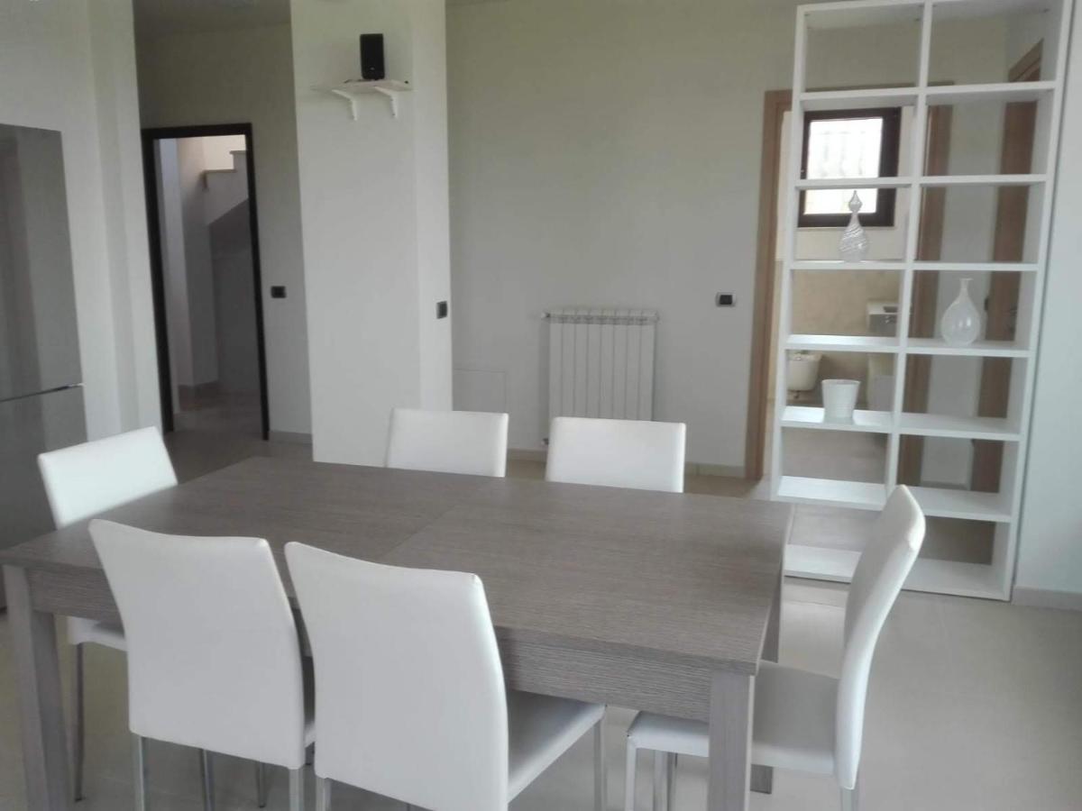 Villa Santoro Ai Tre Ulivi Con Piscina Privata Caiazzo Exterior foto
